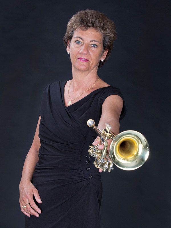 © Clicking Images | Vrij werk | Portret met muziekinstrument